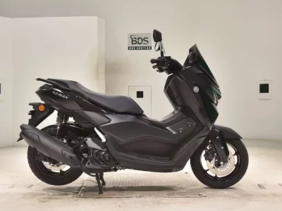 Yamaha NMAX155-3