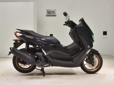 Yamaha NMAX-2