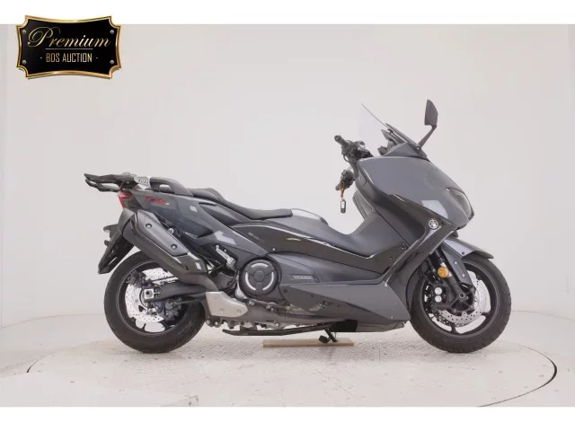 Yamaha T-MAX560T лот № 0036 оценка 4  с аукциона в Японии