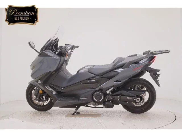 Yamaha T-MAX560T
