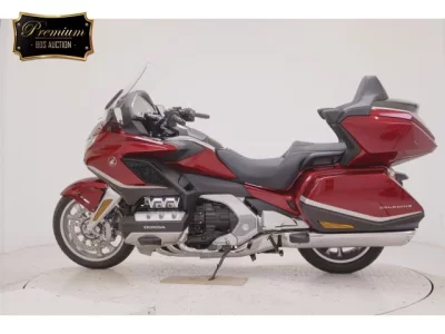 Honda GL1800 TOUR D  с аукциона в Японии
