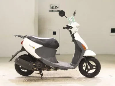 Suzuki LET S4