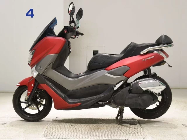 Yamaha NMAX
