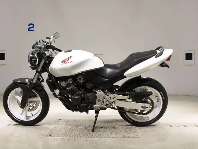 Honda HORNET250