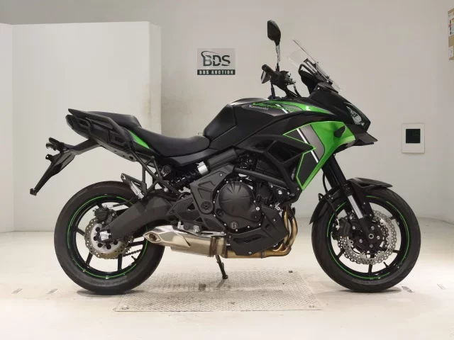 Kawasaki VERSYS A лот № 2608 оценка 7  с аукциона в Японии