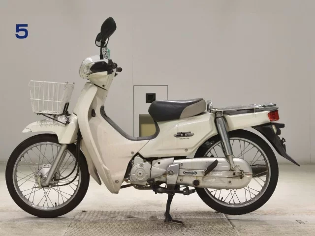 Honda C110-2