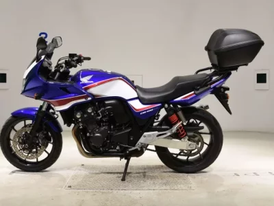 Honda CB400SFV-4 BOLDORABS