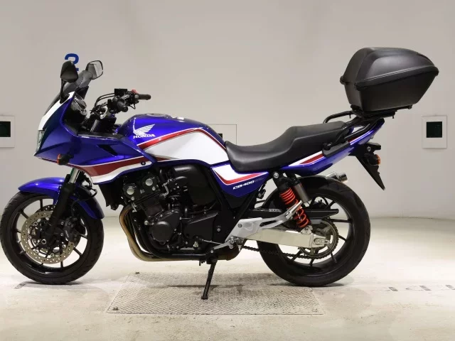 Honda CB400SFV-4 BOLDORABS