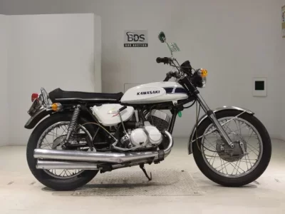 Kawasaki 500SS