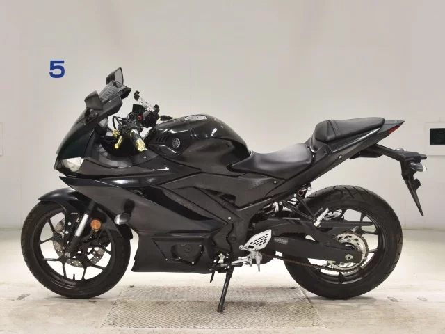 Yamaha YZF-R25A