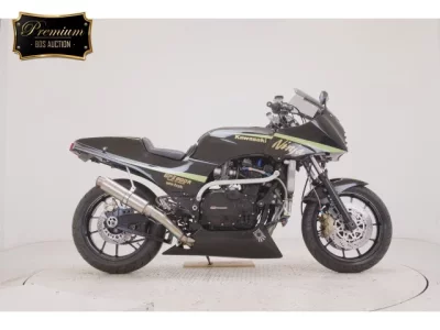 Kawasaki GPZ900R