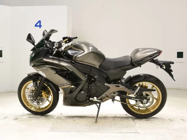 Kawasaki NINJA400ABS