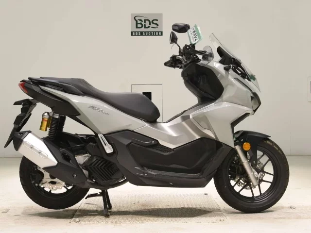 Honda ADV160