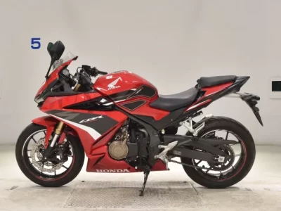 Honda CBR400R-2