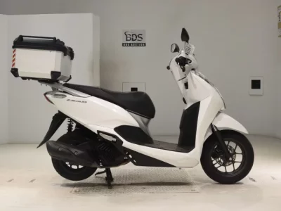 Honda LEAD125-2