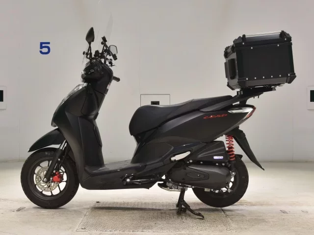 Honda LEAD125-2