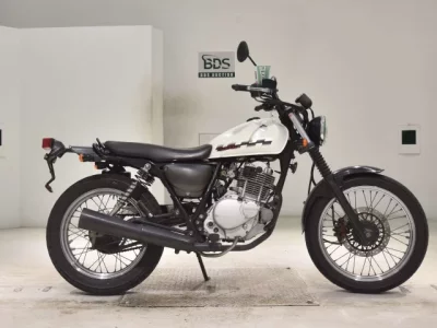 Suzuki GLASS TRACKER BIG BOY