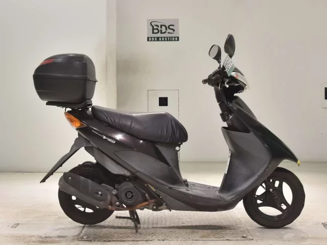 Suzuki ADDRESS V50