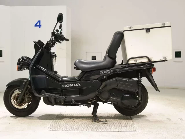 Honda PS250