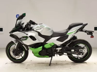 Kawasaki NINJA7 HYBRID