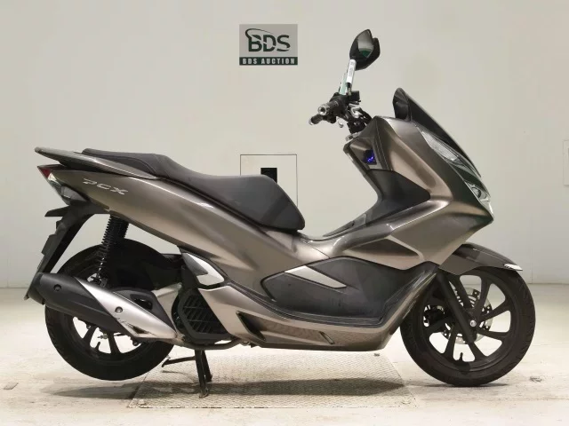 Honda PCX125-3