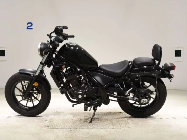 Honda REBEL