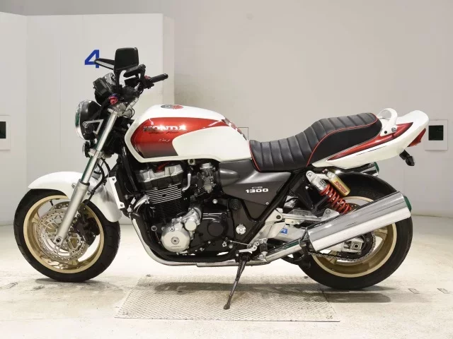 Honda CB1300SF