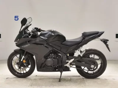 Honda CBR400R-3  с аукциона в Японии