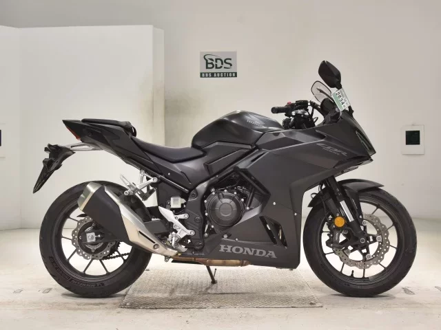 Honda CBR400R-3 лот № 2634 оценка 6  с аукциона в Японии