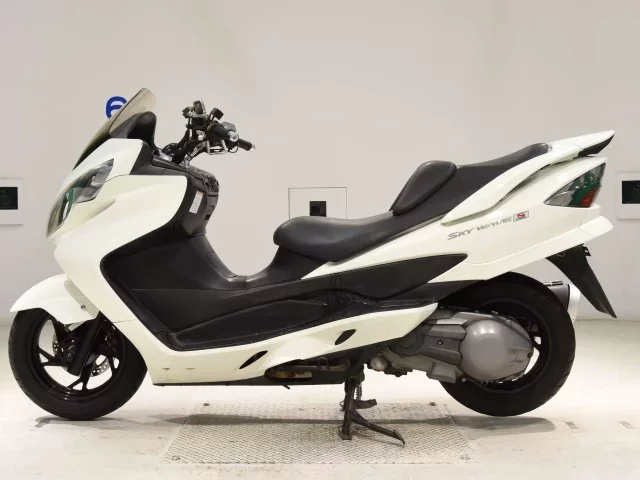 Suzuki SKYWAVE 250S-3