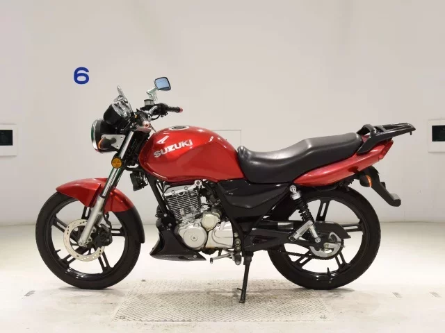 Suzuki EN125-3F