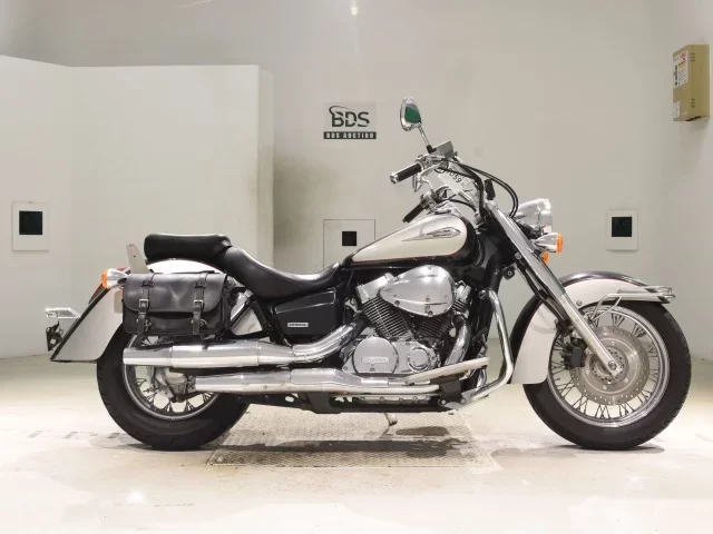 Honda SHADOW750 лот № 5059 оценка 4  с аукциона в Японии