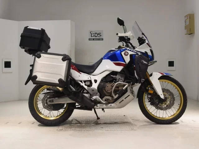 Honda CFR1000 AfricaTwin лот № 7689 оценка 4  с аукциона в Японии