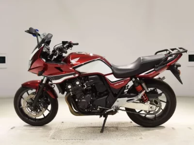 Honda CB400SFV-4 BOLDORABS
