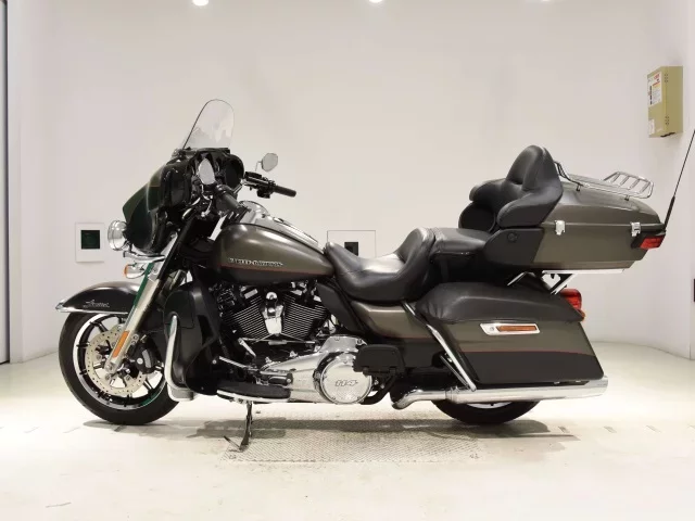 Harley-Davidson HARLEY FLHTK1870