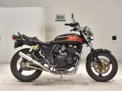 Kawasaki ZRX400