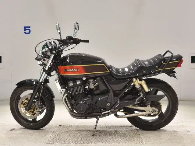 Kawasaki ZRX400