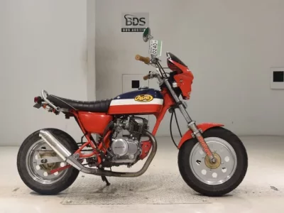 Honda APE50