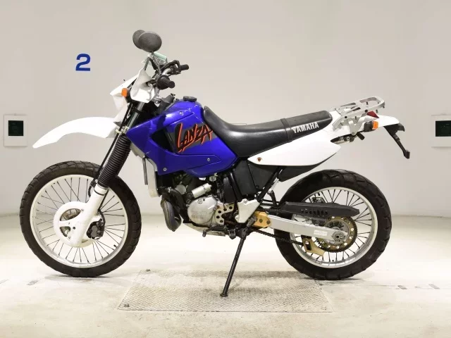 Yamaha LANZA DT230