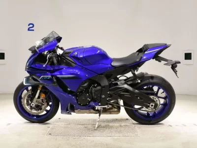 Yamaha YZF-R1  с аукциона в Японии