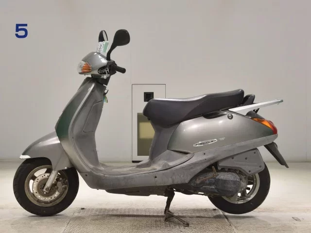 Honda LEAD 100
