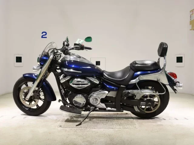 Yamaha XVS950