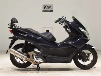 Honda PCX125-2