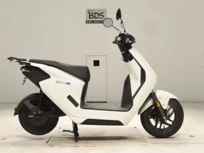 Honda EM1E: