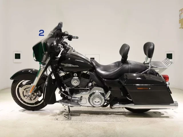 Harley-Davidson HARLEY FLHX1580