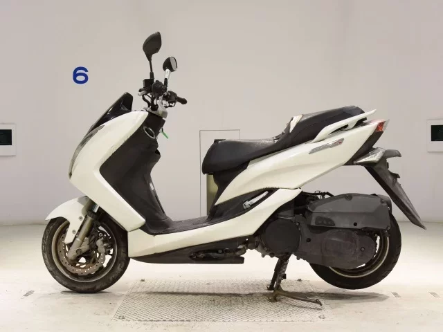 Yamaha MAJESTY 155S