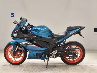 Yamaha YZF-R25A