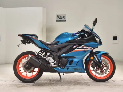 Yamaha YZF-R25A