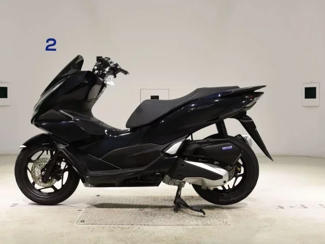 Honda PCX125-4