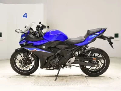 Suzuki GSX250R
